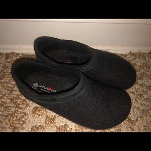Haflinger wool clogs/ dark grey BRAND NEW